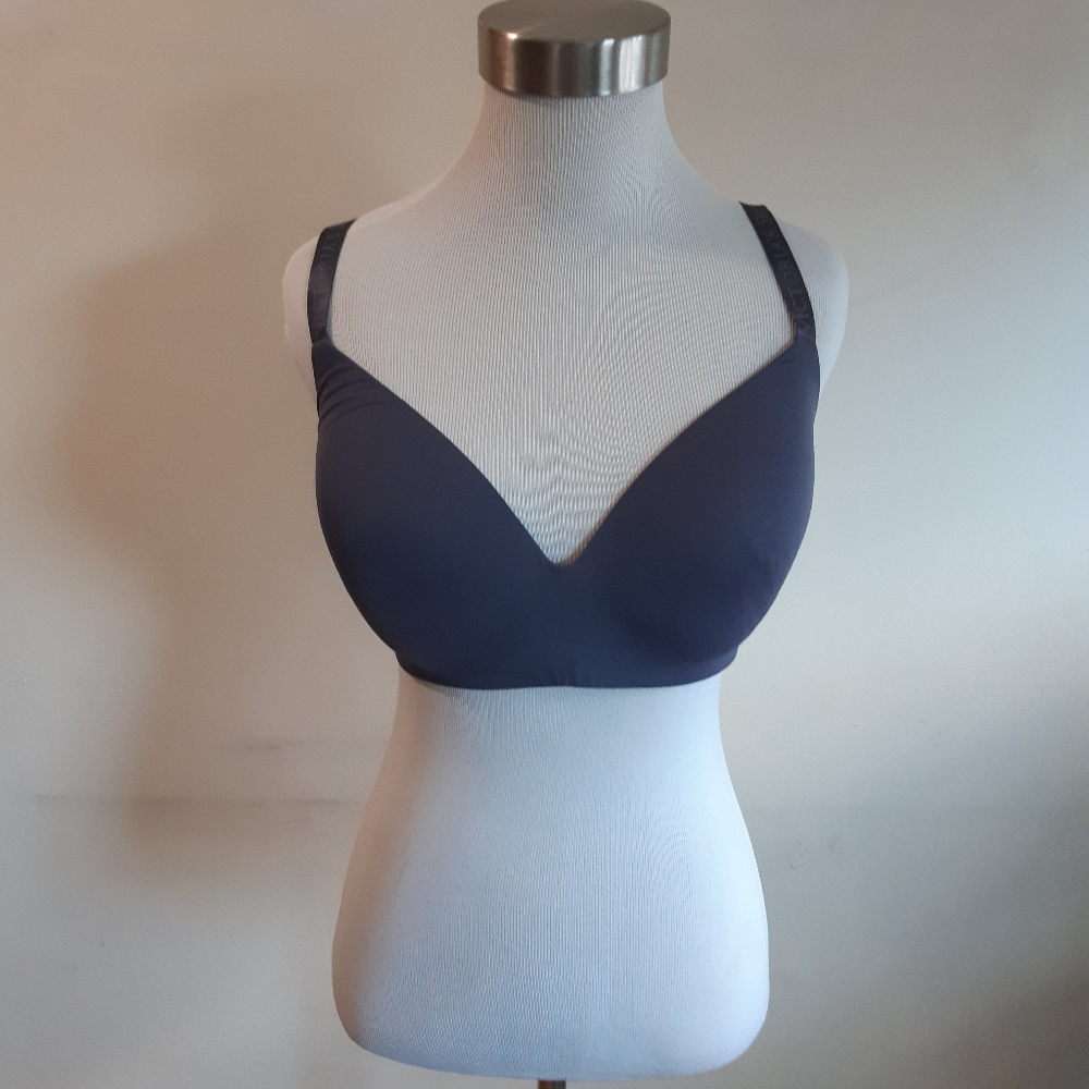 New Victoria Secret Bra